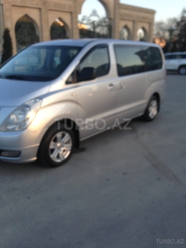 Hyundai H-1 2009, 250,000 km - 2.5 l - Bakı