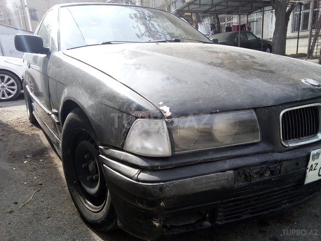 BMW 320 1992, 356,850 km - 2.0 л - Bakı