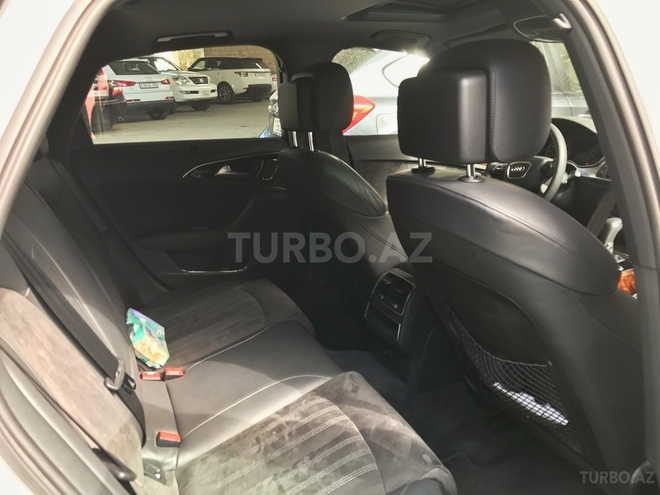 Audi A6 2015, 18,300 km - 2.0 l - Bakı