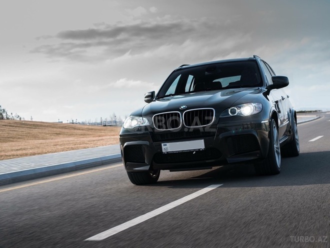 BMW X5 M 2010, 42,000 km - 4.4 l - Bakı