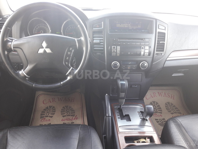 Mitsubishi Pajero 2007, 95,000 km - 3.0 л - Bakı