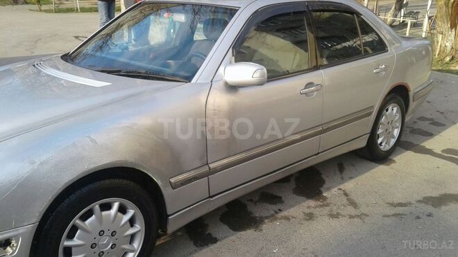 Mercedes E 220 2000, 350,000 km - 0.2 l - Bakı