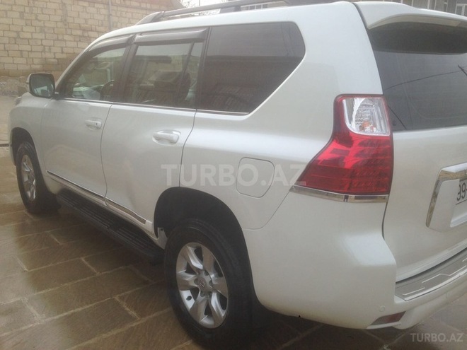 Toyota Prado 2010, 108,000 km - 2.7 л - Bakı
