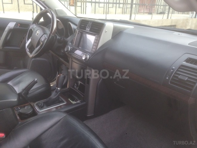 Toyota Prado 2010, 108,000 km - 2.7 л - Bakı