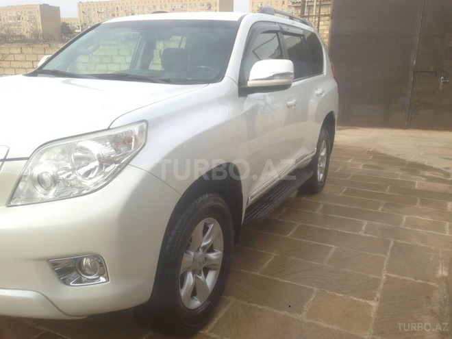 Toyota Prado 2010, 108,000 km - 2.7 л - Bakı