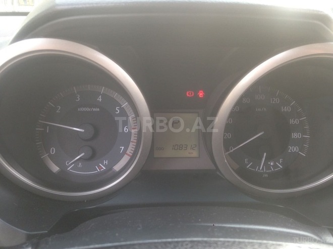 Toyota Prado 2010, 108,000 km - 2.7 л - Bakı