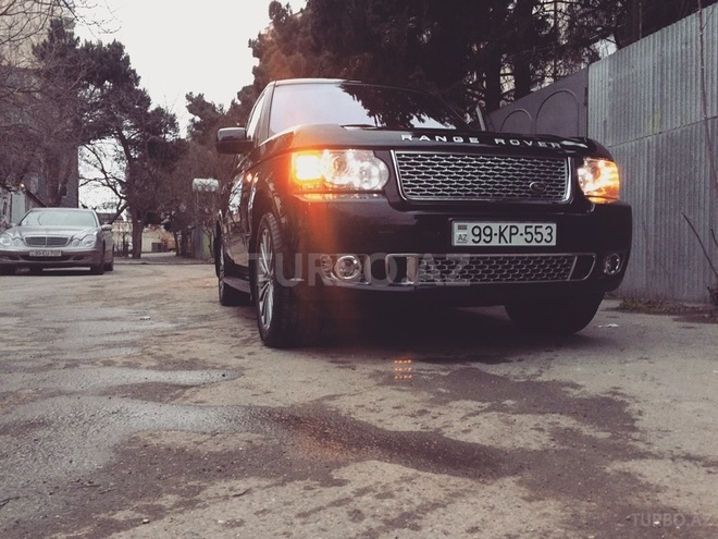 Land Rover Range Rover 2010, 130,000 km - 5.0 l - Bakı