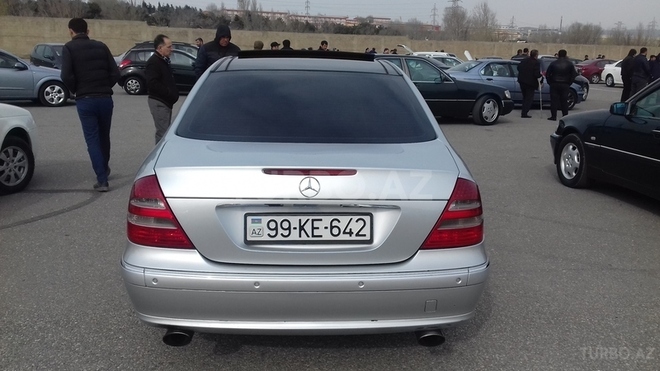 Mercedes E 200 2006, 225,677 km - 1.8 l - Bakı