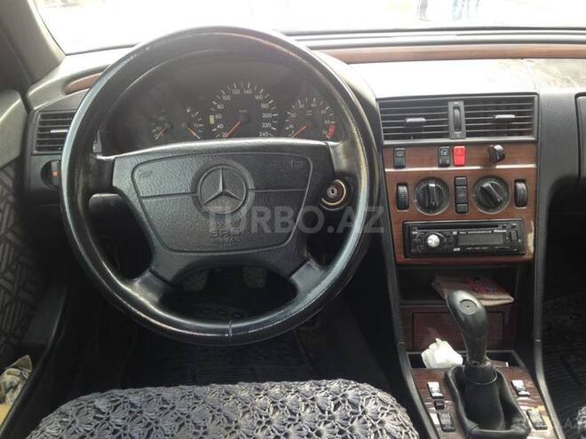 Mercedes C 180 1993, 332,708 km - 1.8 l - Bakı