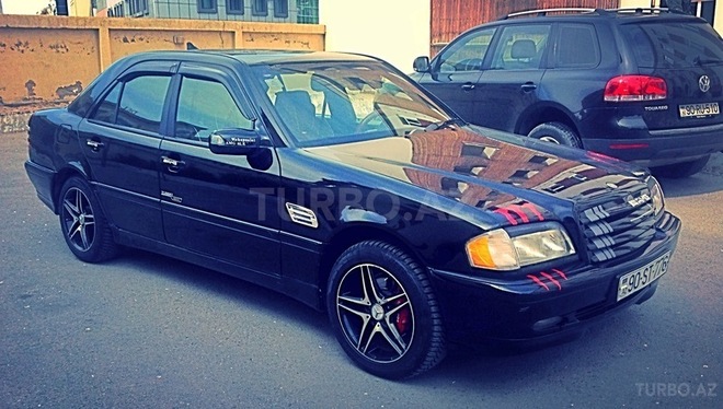 Mercedes C 220 1998, 295,000 km - 2.2 l - Bakı
