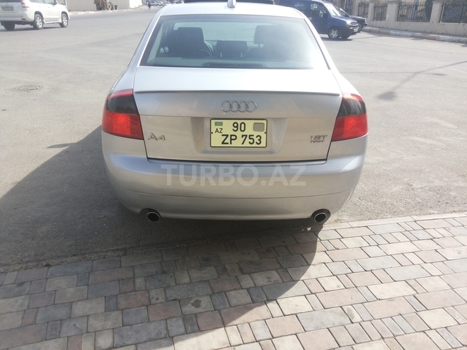 Audi A4 2004, 140,000 km - 1.8 l - Bakı