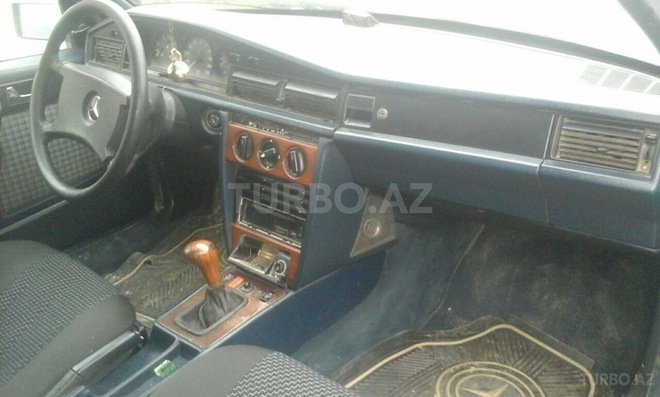 Mercedes 190 1992, 187,900 km - 2.0 l - Bakı
