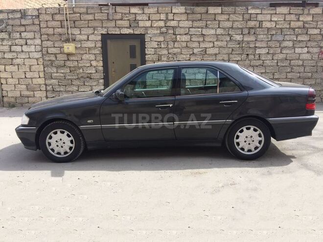 Mercedes C 200 1999, 210,000 km - 2.0 l - Bakı