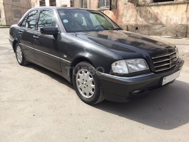 Mercedes C 200 1999, 210,000 km - 2.0 l - Bakı
