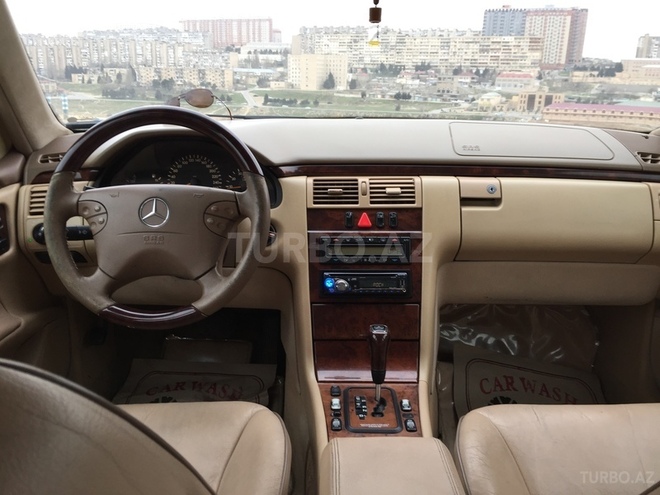 Mercedes E 320 2000, 193,000 km - 3.2 l - Bakı