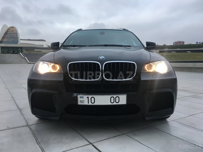 BMW X6 M 2010, 130,000 km - 4.4 l - Bakı