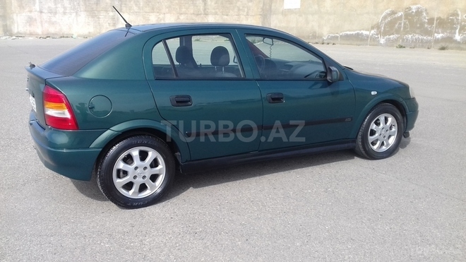 Opel Astra 2001, 205,000 km - 1.6 l - Bakı