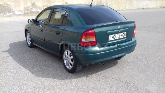 Opel Astra 2001, 205,000 km - 1.6 l - Bakı