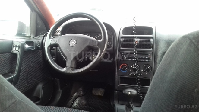 Opel Astra 2001, 205,000 km - 1.6 l - Bakı