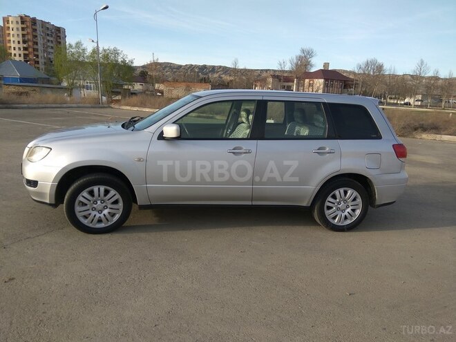 Mitsubishi Airtrek 2001, 150,000 km - 2.0 л - Mingəçevir