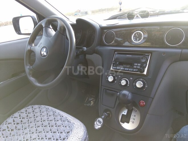 Mitsubishi Airtrek 2001, 150,000 km - 2.0 л - Mingəçevir