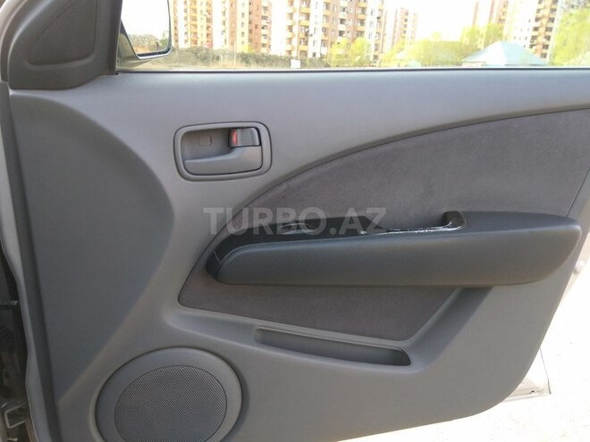 Mitsubishi Airtrek 2001, 150,000 km - 2.0 л - Mingəçevir