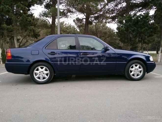 Mercedes C 200 1996, 320,000 km - 2.0 l - Sumqayıt