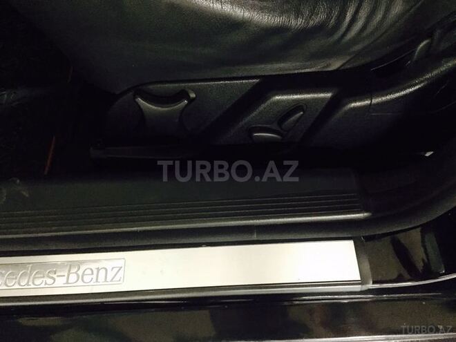 Mercedes E 270 2001, 263,000 km - 2.7 l - Bakı
