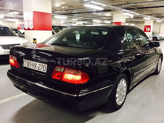 Mercedes E 270 2001, 263,000 km - 2.7 l - Bakı