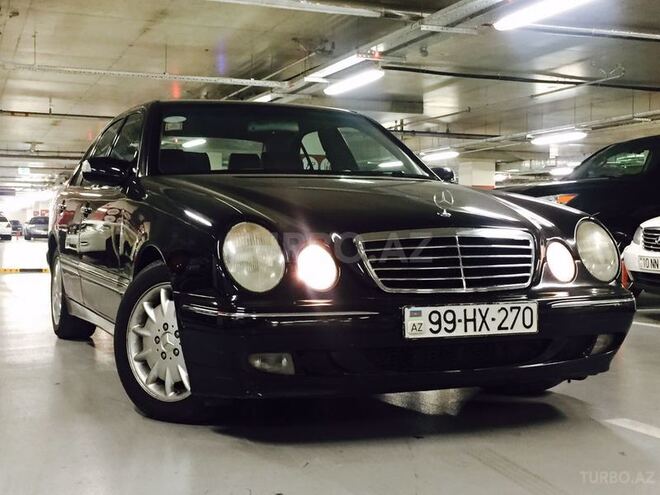 Mercedes E 270 2001, 263,000 km - 2.7 l - Bakı