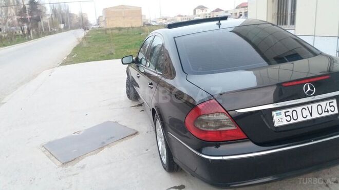 Mercedes E 220 2007, 190,000 km - 2.2 l - Sumqayıt