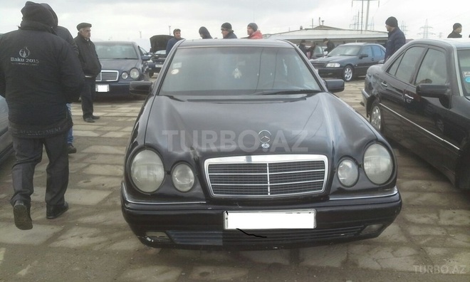 Mercedes E 230 1996, 230,000 km - 2.3 l - Bakı