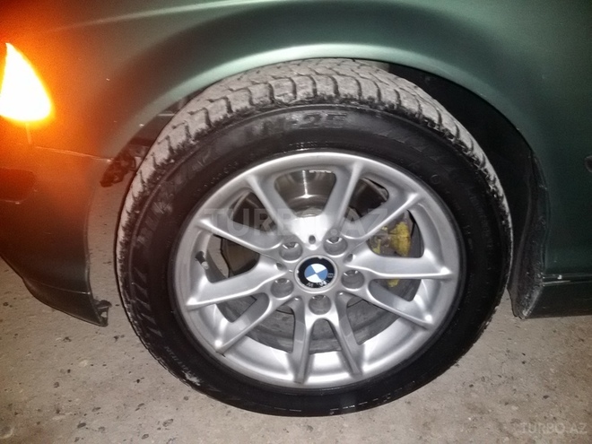 BMW 328 1999, 203,000 km - 2.8 l - Bakı