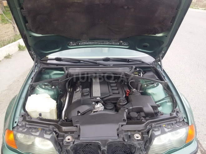 BMW 328 1999, 203,000 km - 2.8 l - Bakı