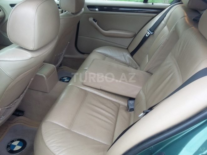 BMW 328 1999, 203,000 km - 2.8 l - Bakı