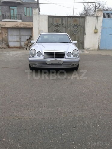 Mercedes E 240 1998, 212,500 km - 2.4 l - Bakı