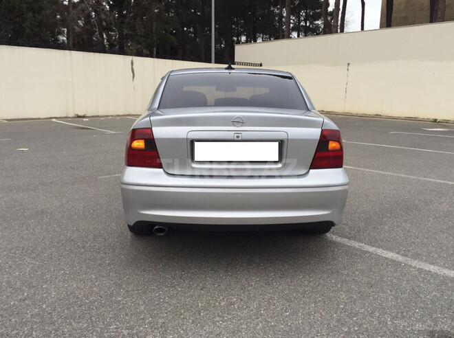Opel Vectra 2001, 298,000 km - 2.2 l - Sumqayıt