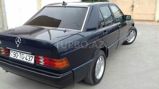 Mercedes 190 1991, 235,000 km - 2.0 l - Bakı
