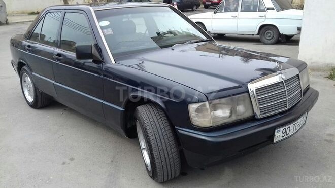 Mercedes 190 1991, 235,000 km - 2.0 l - Bakı