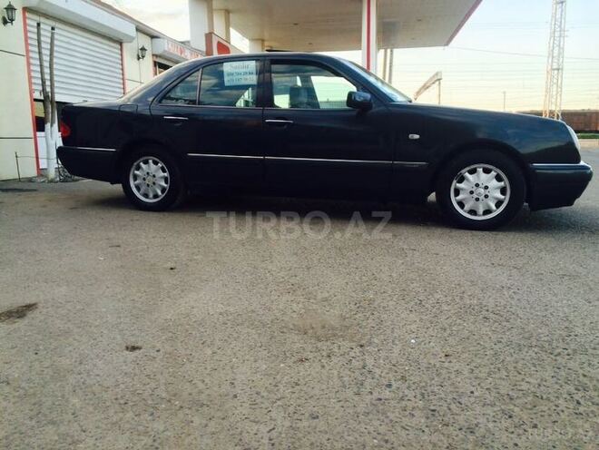 Mercedes E 200 1998, 194,233 km - 2.0 l - İmişli