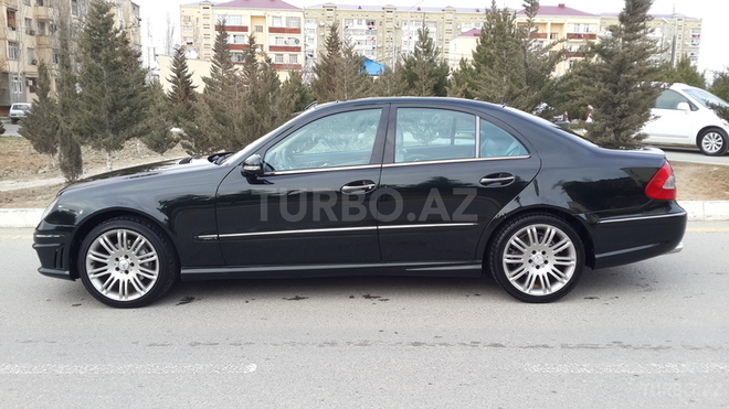 Mercedes E 320 2002, 204,000 km - 3.2 l - Sumqayıt