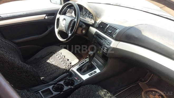 BMW 325 2001, 210,000 km - 2.5 l - Samux