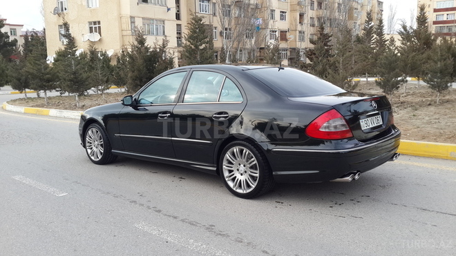 Mercedes E 320 2002, 204,000 km - 3.2 l - Sumqayıt