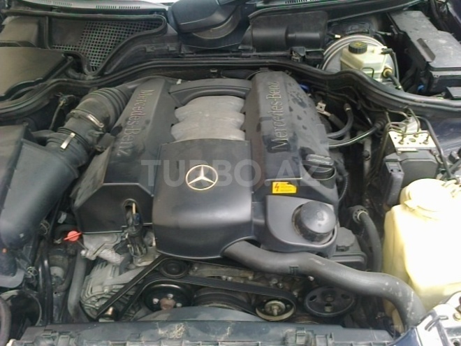 Mercedes E 240 1999, 224,000 km - 2.4 l - Bakı