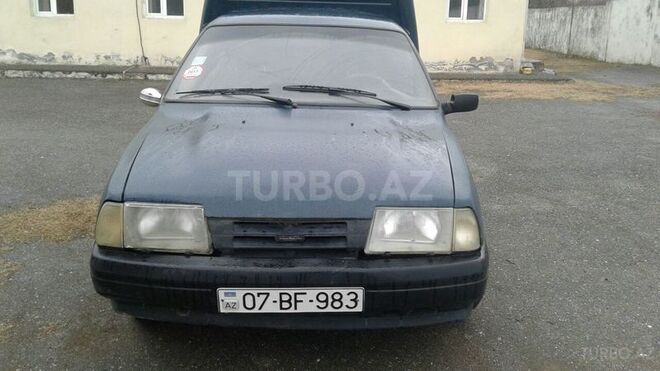 IJ 2717 2004, 161,000 km - 1.6 l - Astara