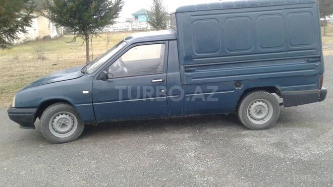 IJ 2717 2004, 161,000 km - 1.6 l - Astara