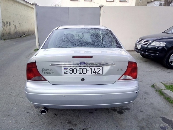 Ford Focus 2000, 170,400 km - 2.0 л - Bakı