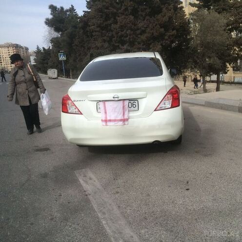 Nissan Sunny 2014, 103,000 km - 1.5 l - Bakı