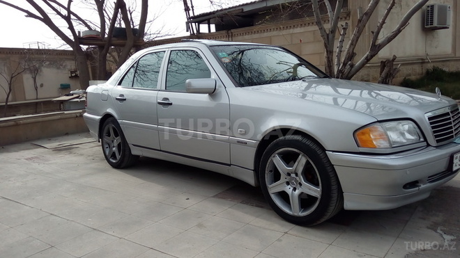 Mercedes C 220 1997, 362,907 km - 2.2 l - Bakı