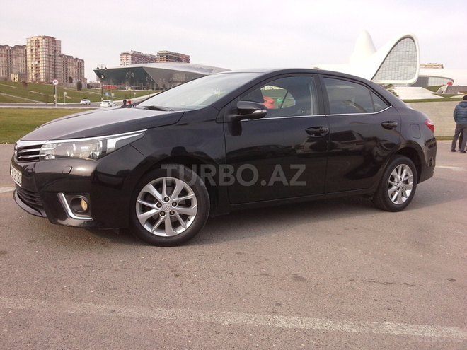 Toyota Corolla 2013, 77,000 km - 1.6 l - Bakı
